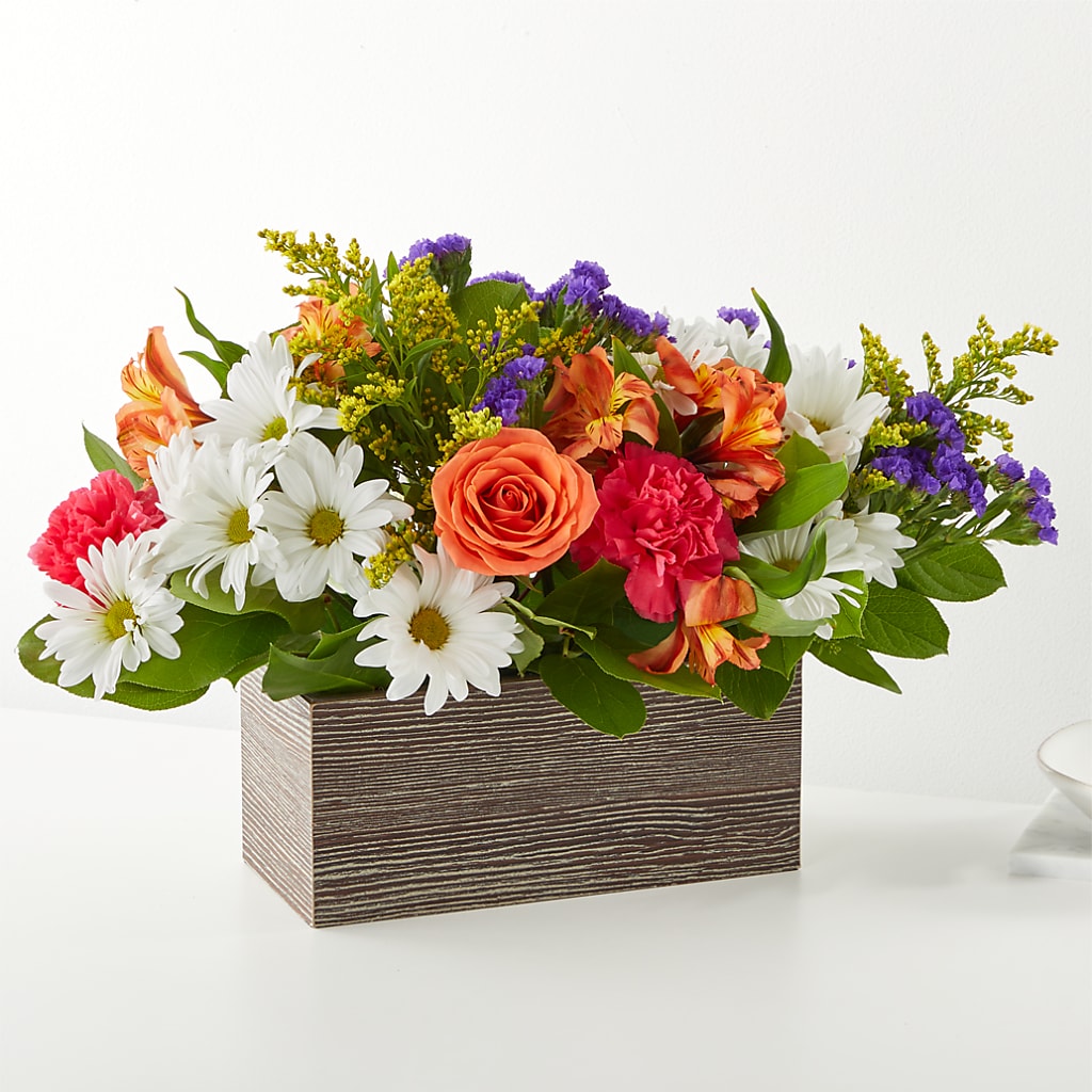 Oopsie Daisy Box Bouquet – Classic Floral, West Fargo ND