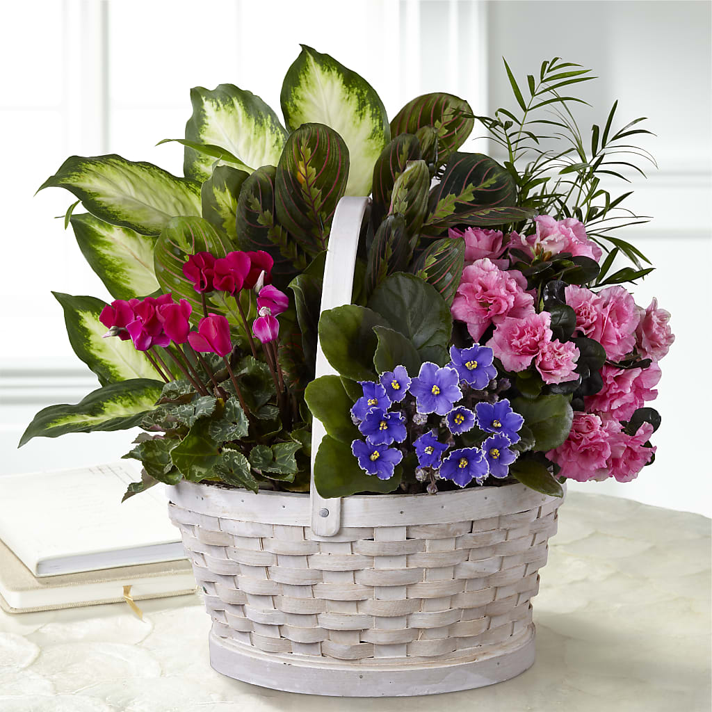 Peaceful Garden Planter – Classic Floral, West Fargo ND