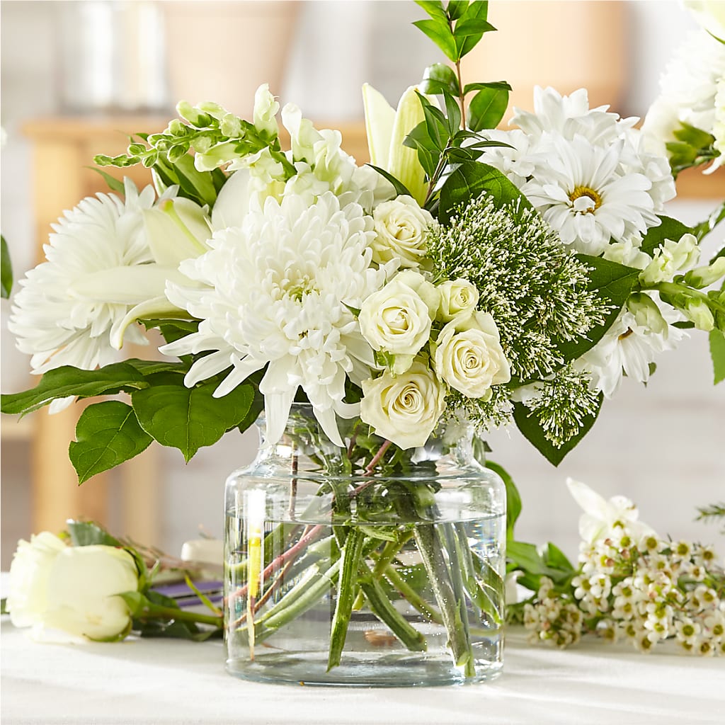 Classic Ivory – A Florist Original – Classic Floral, West Fargo ND